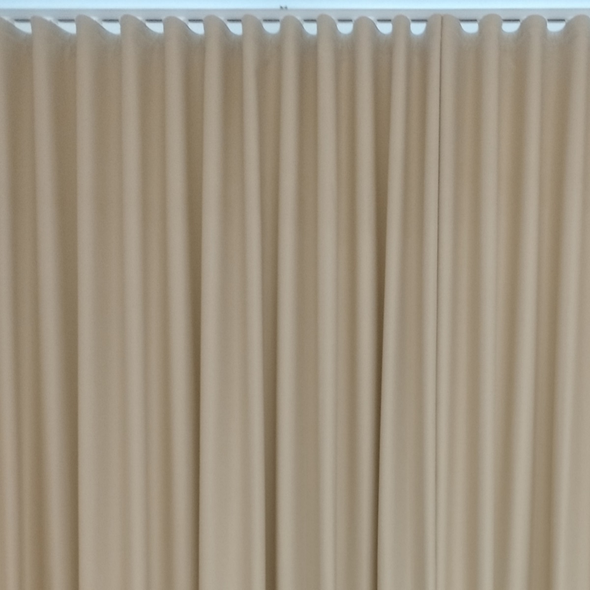 S Track Curtain